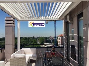 Rolling Roof Pergola